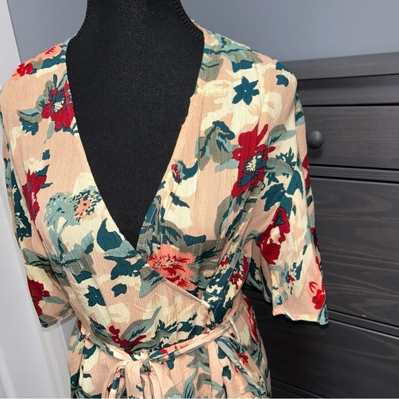 RD Style  Dress - Picture 2 of 8